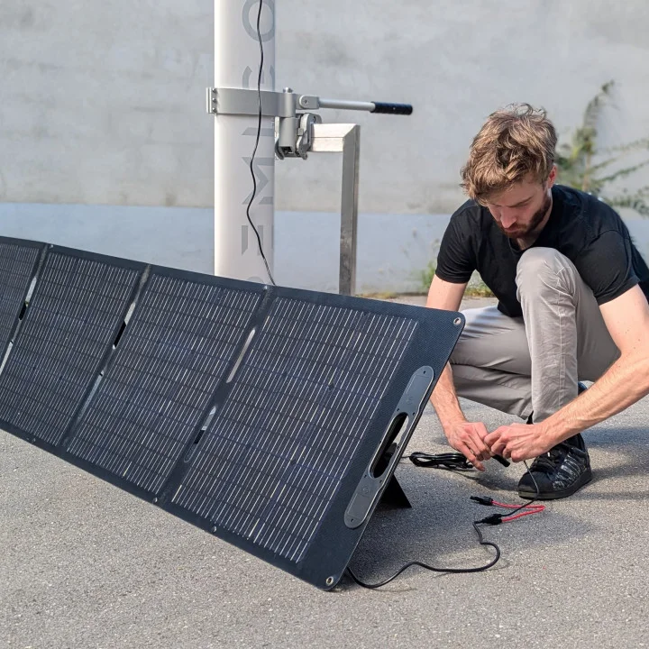 solar-setup-remigo_1-1-uai-720x720-1.webp Solar Setup 200W - Imagen 1